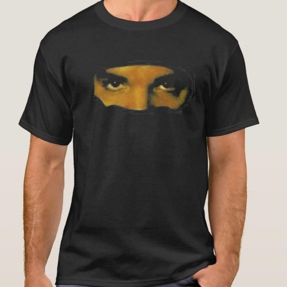 DRAKE Relates “It’s All a Blur” Tour Tee - Picture 2 of 5